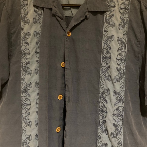 Size Small Button Down Tommy Bahama Shirt - Picture 2 of 5
